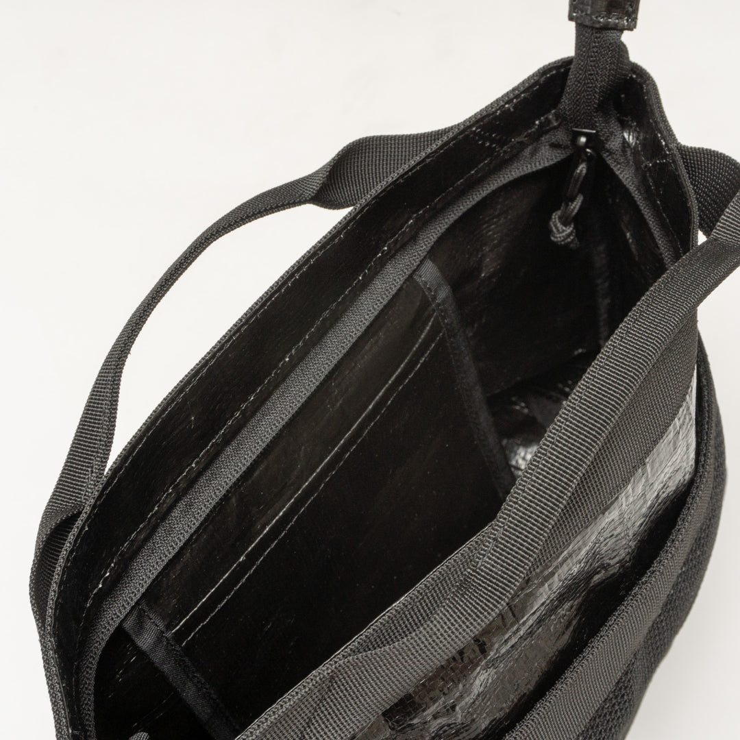MESH MINI TOTE BAG, BLACK