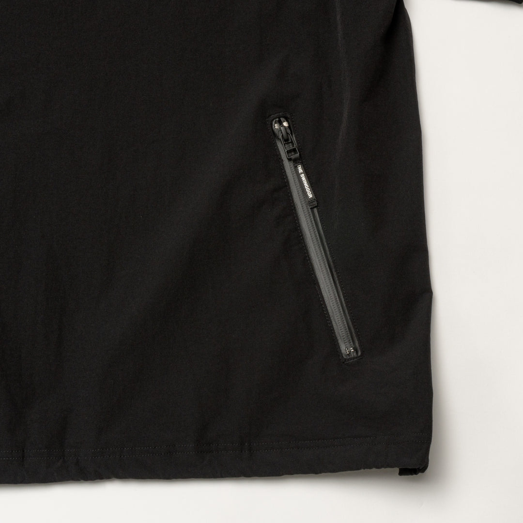 STRETCH NYLON SHORT SLEEVE, BLACK