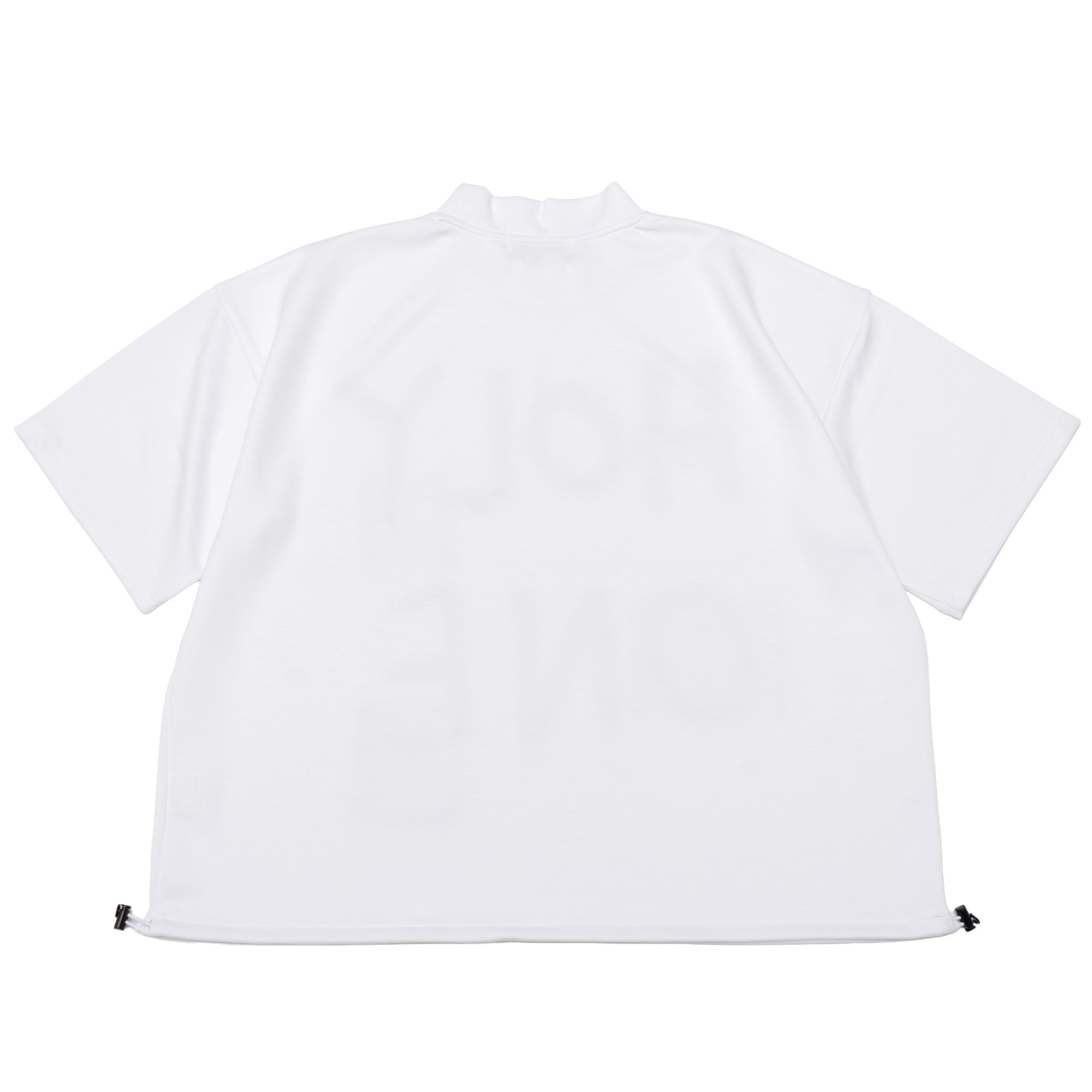 GUERNIKA TEE #02, WHITE – THE SWINGGGR GOLFERS OUTFITS