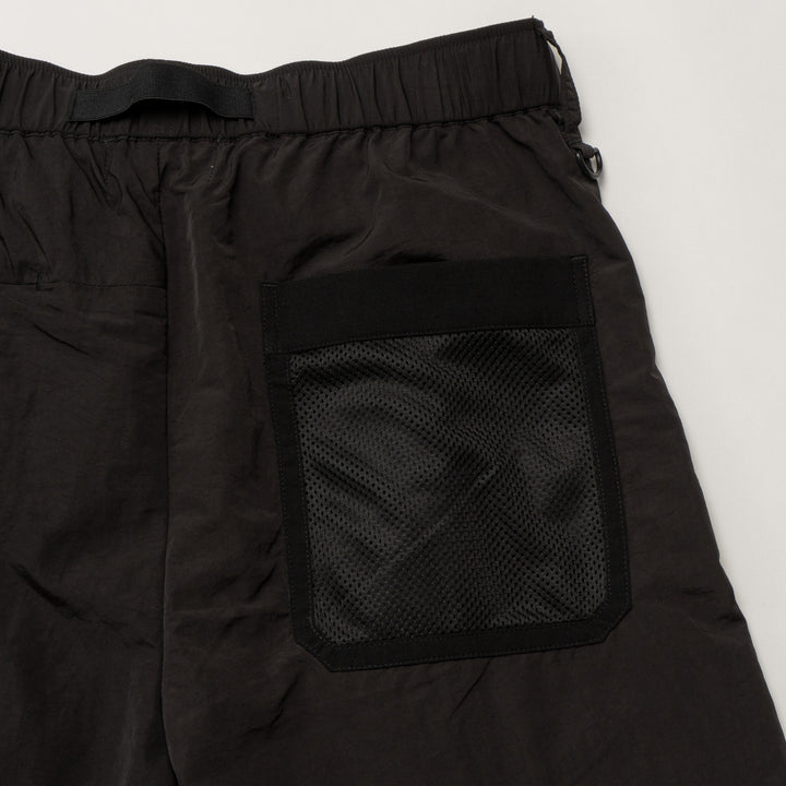 NYLON TROUSER SHORTS, BLACK