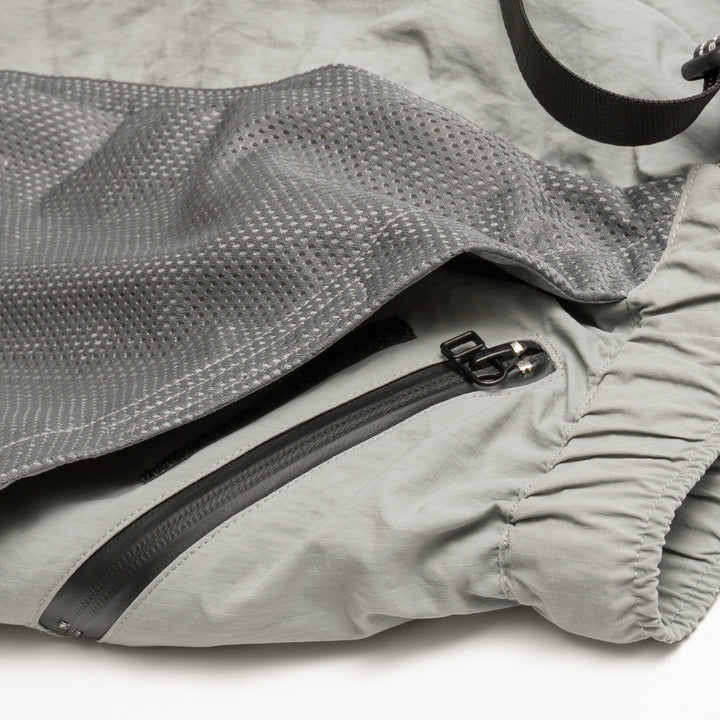 MULTIFUNCTIONAL SHORTS, GRAY