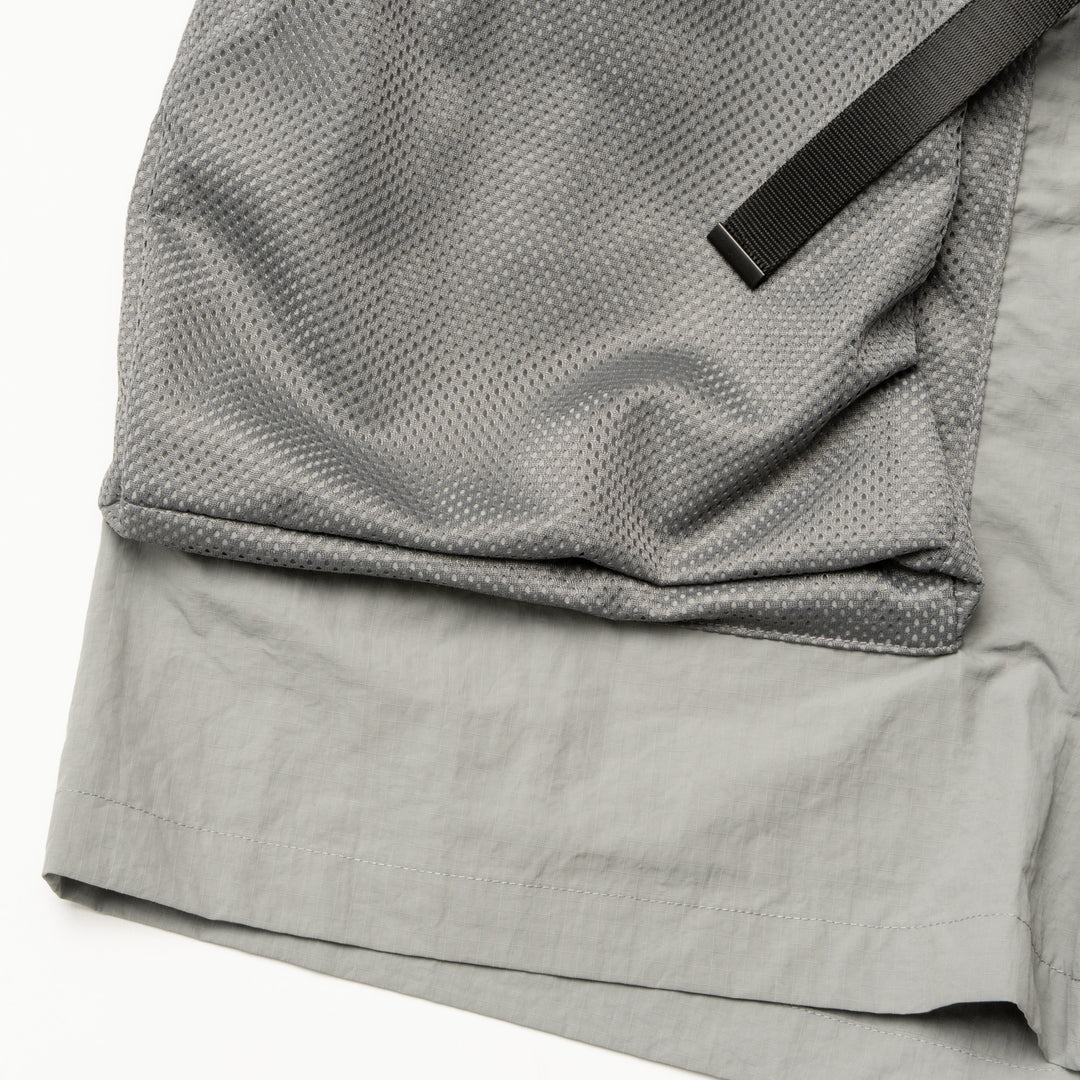 MULTIFUNCTIONAL SHORTS, GRAY