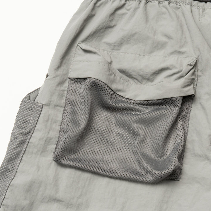 MULTIFUNCTIONAL SHORTS, GRAY