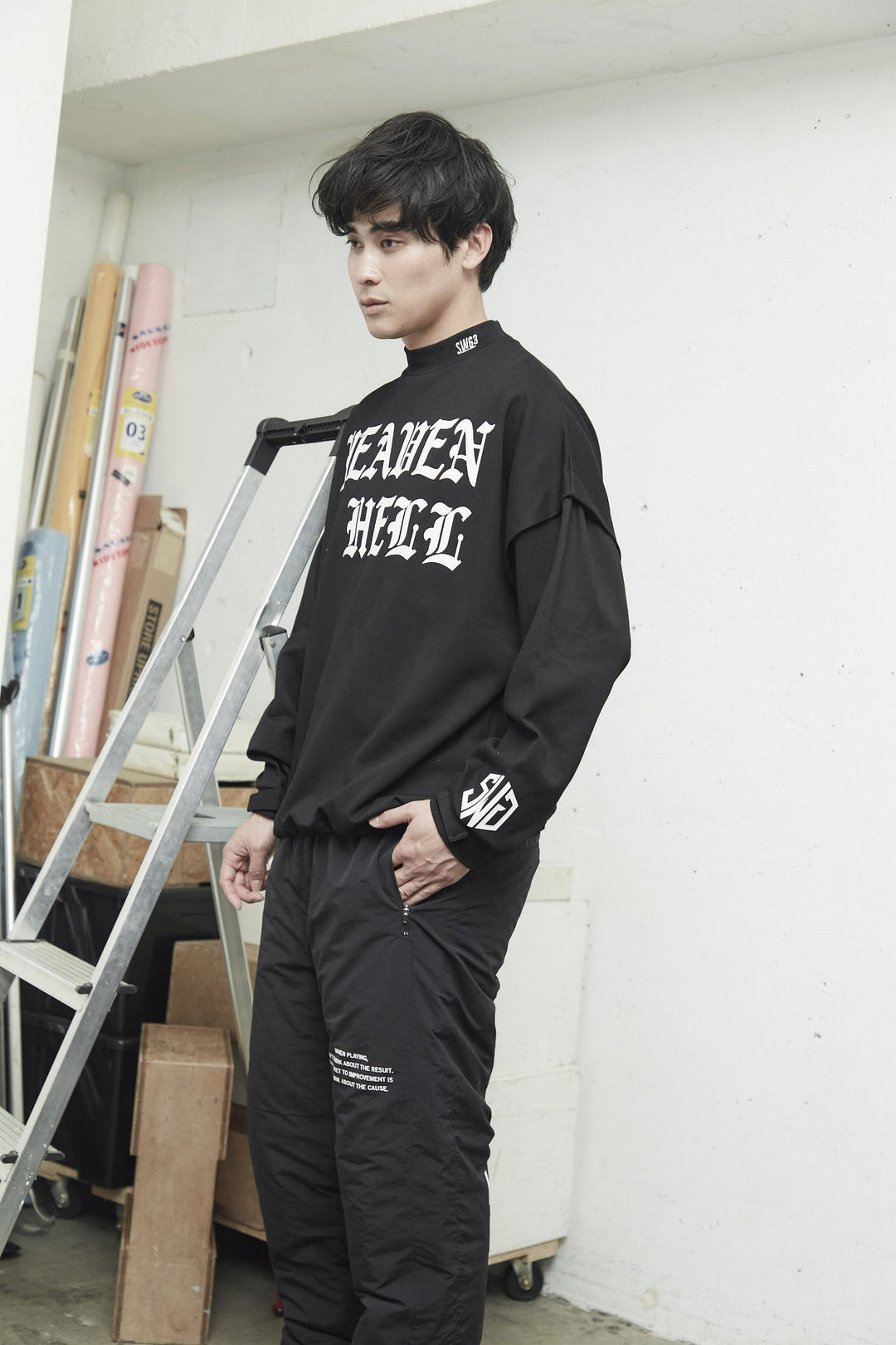 H&H PUNCH MOCKNECK L/TEE, BLACK