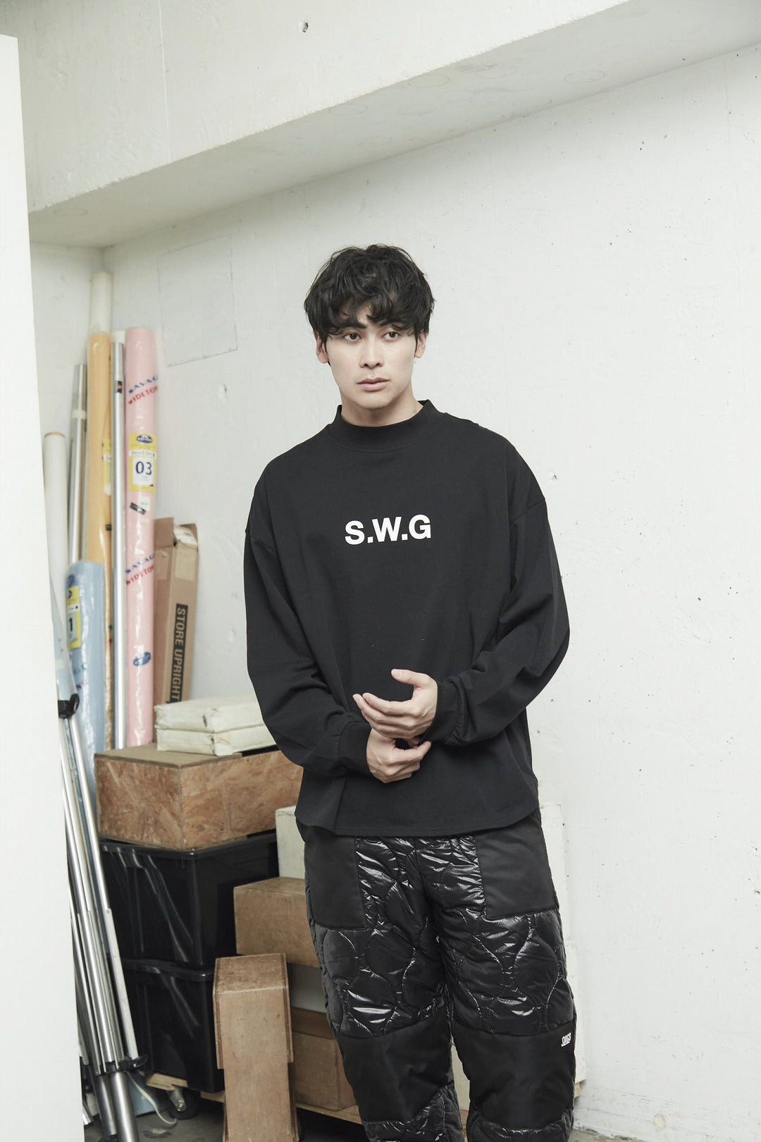 HI NECK LONG TEE, BLACK