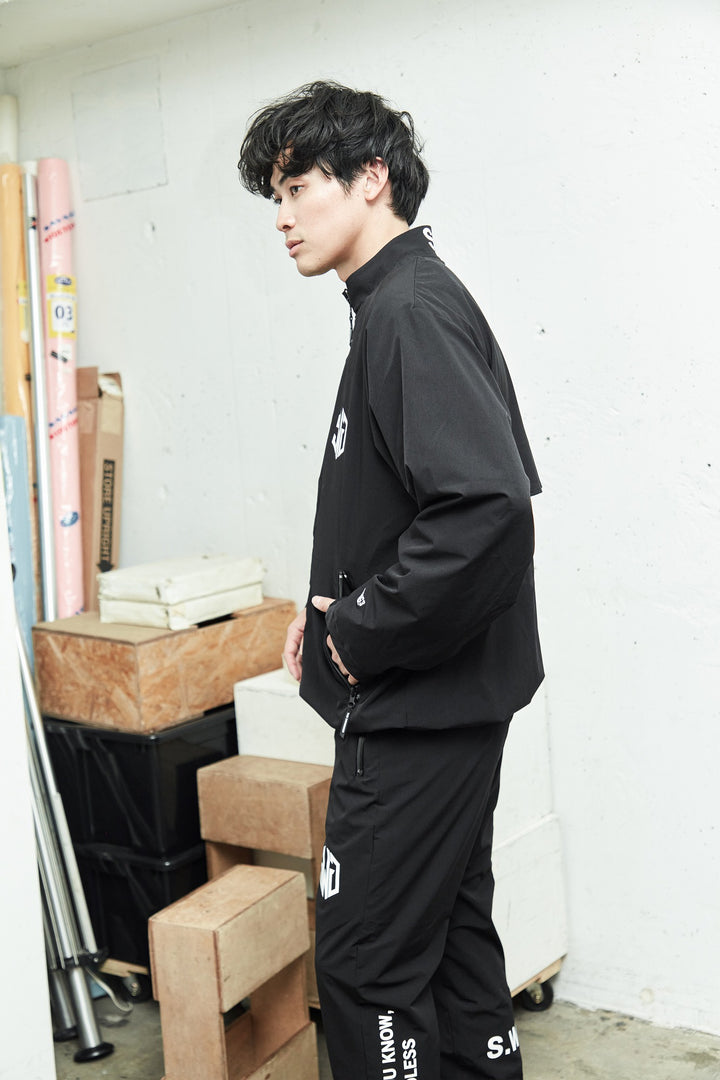 STRETCH NYLON JK, BLACK