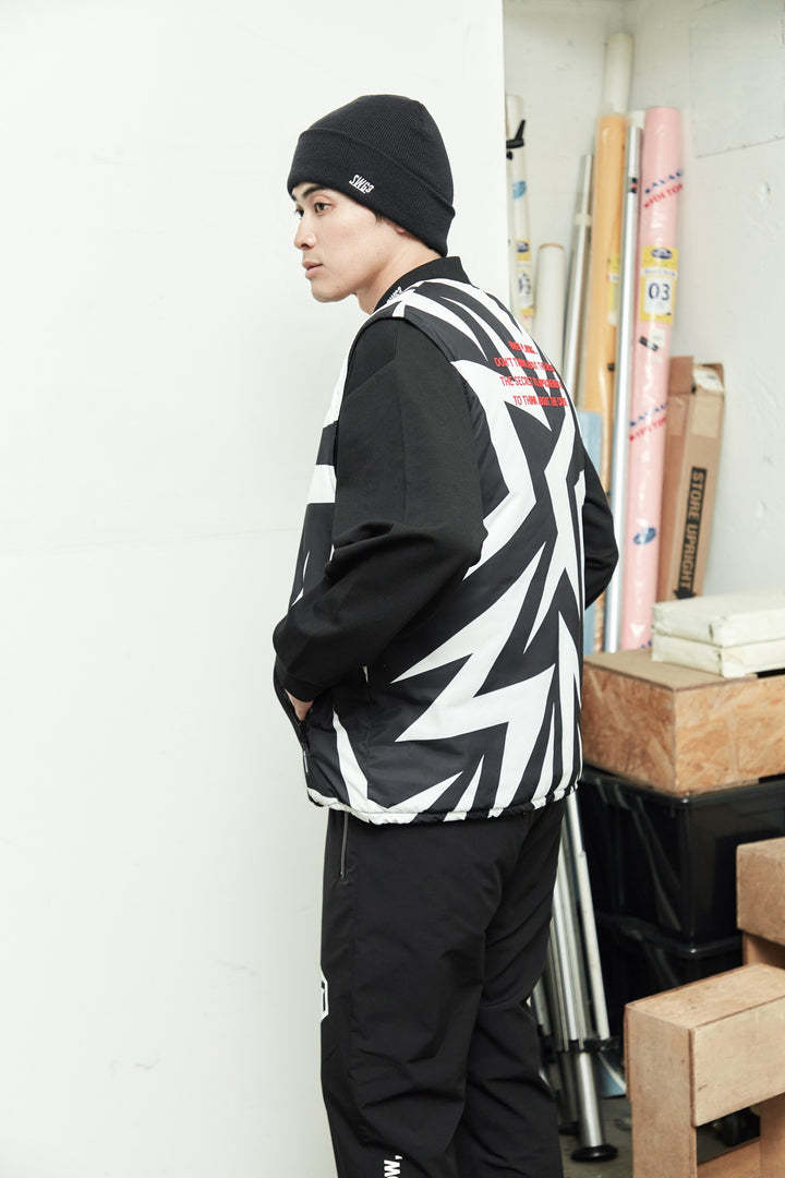 GEOMETRY REVERSIBLE VT, WHITE&BLACK