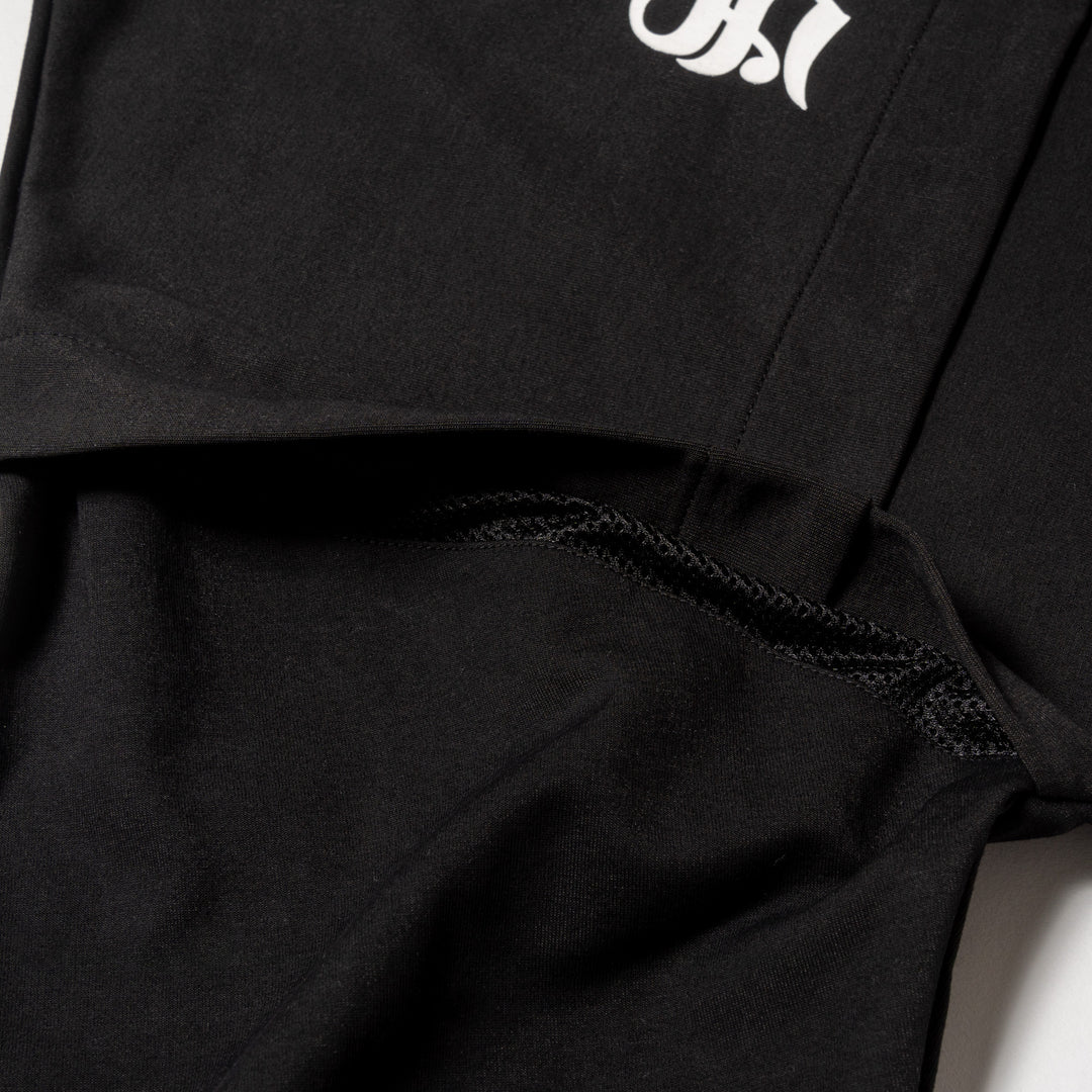 H&H PUNCH MOCKNECK L/TEE, BLACK