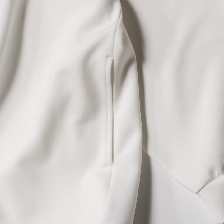 DIAGONAL LINE MOCK NECK L/TEE, WHITE