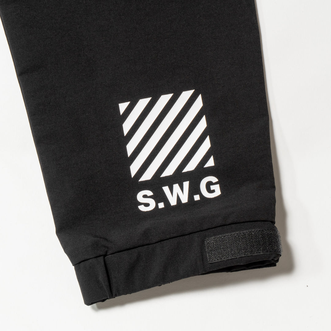 STRETCH NYLON PANTS, BLACK