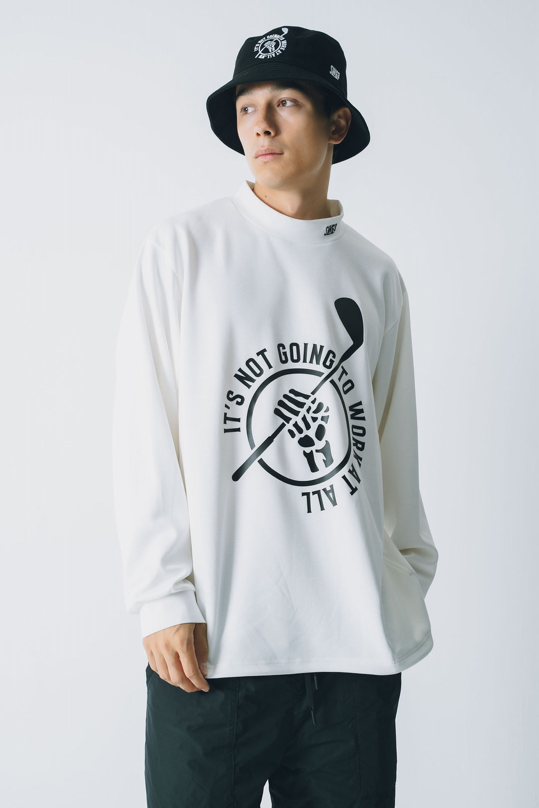 RETRY CLUB MOCK NECK L/TEE, WHITE