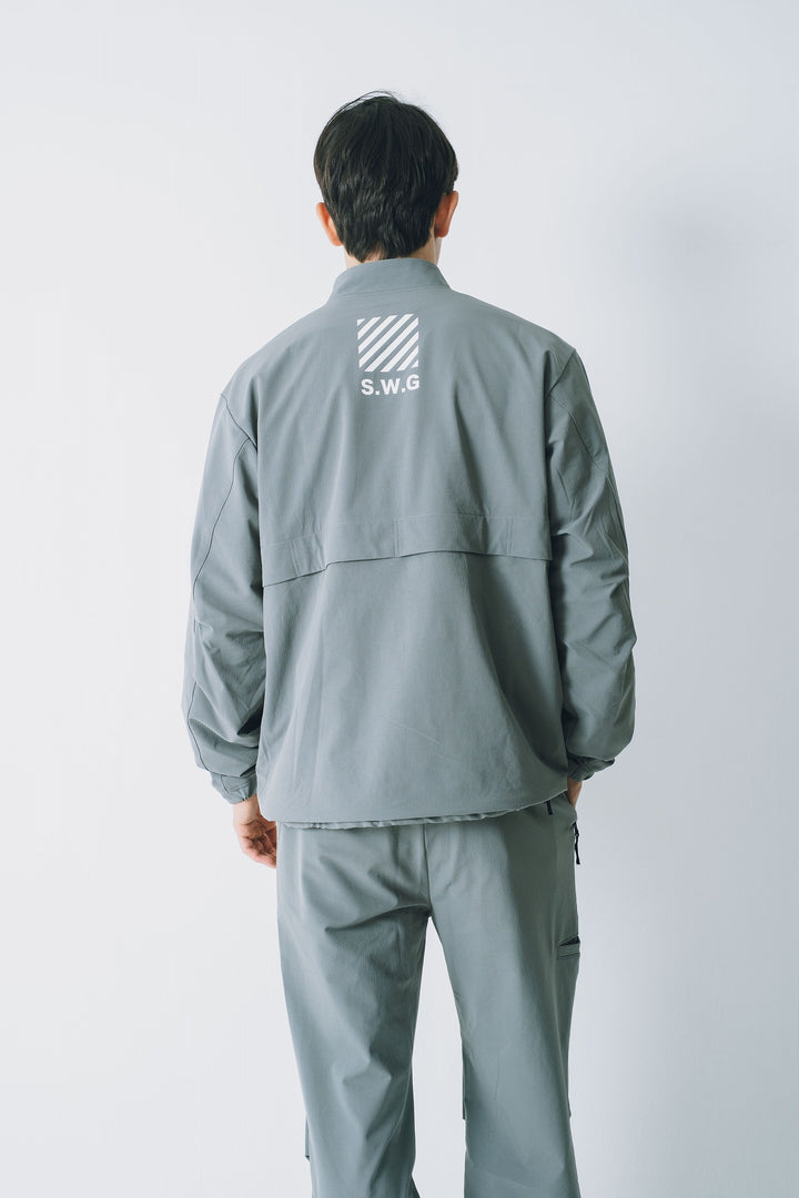 STRETCH NYLON STAND ZIP TOP, L.GRAY