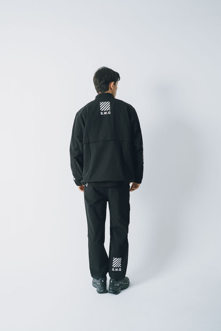 STRETCH NYLON STAND ZIP TOP, BLACK
