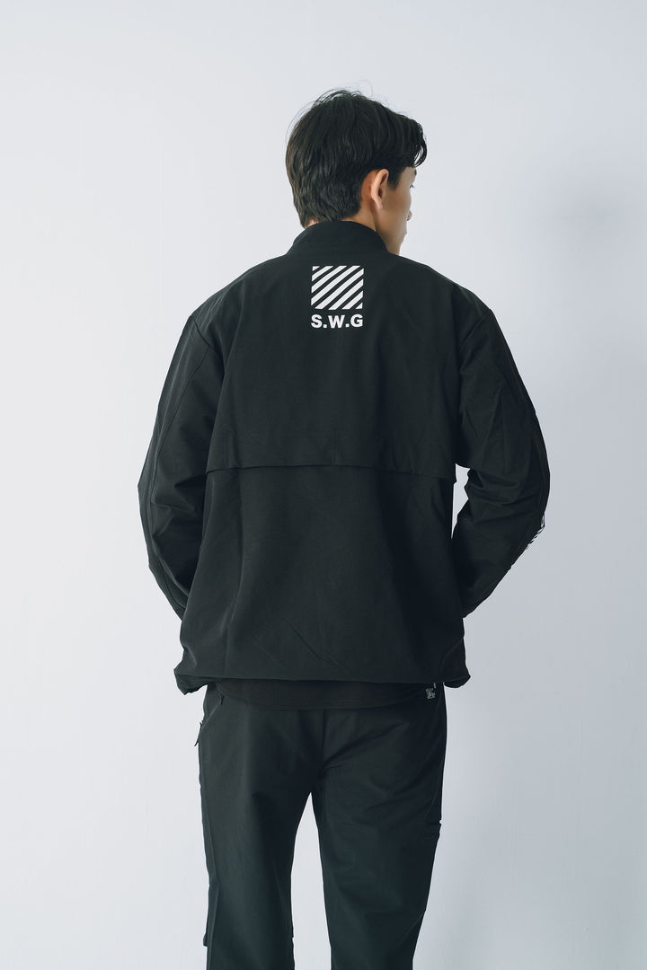 STRETCH NYLON STAND ZIP TOP, BLACK