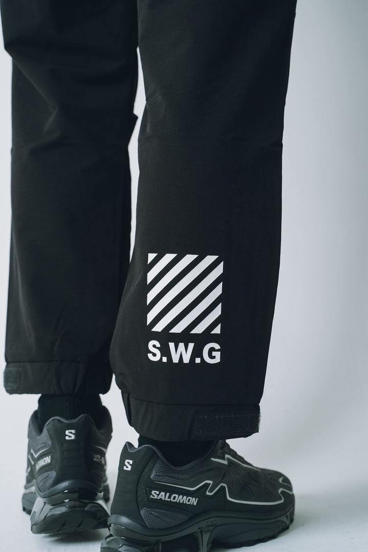 STRETCH NYLON PANTS, BLACK