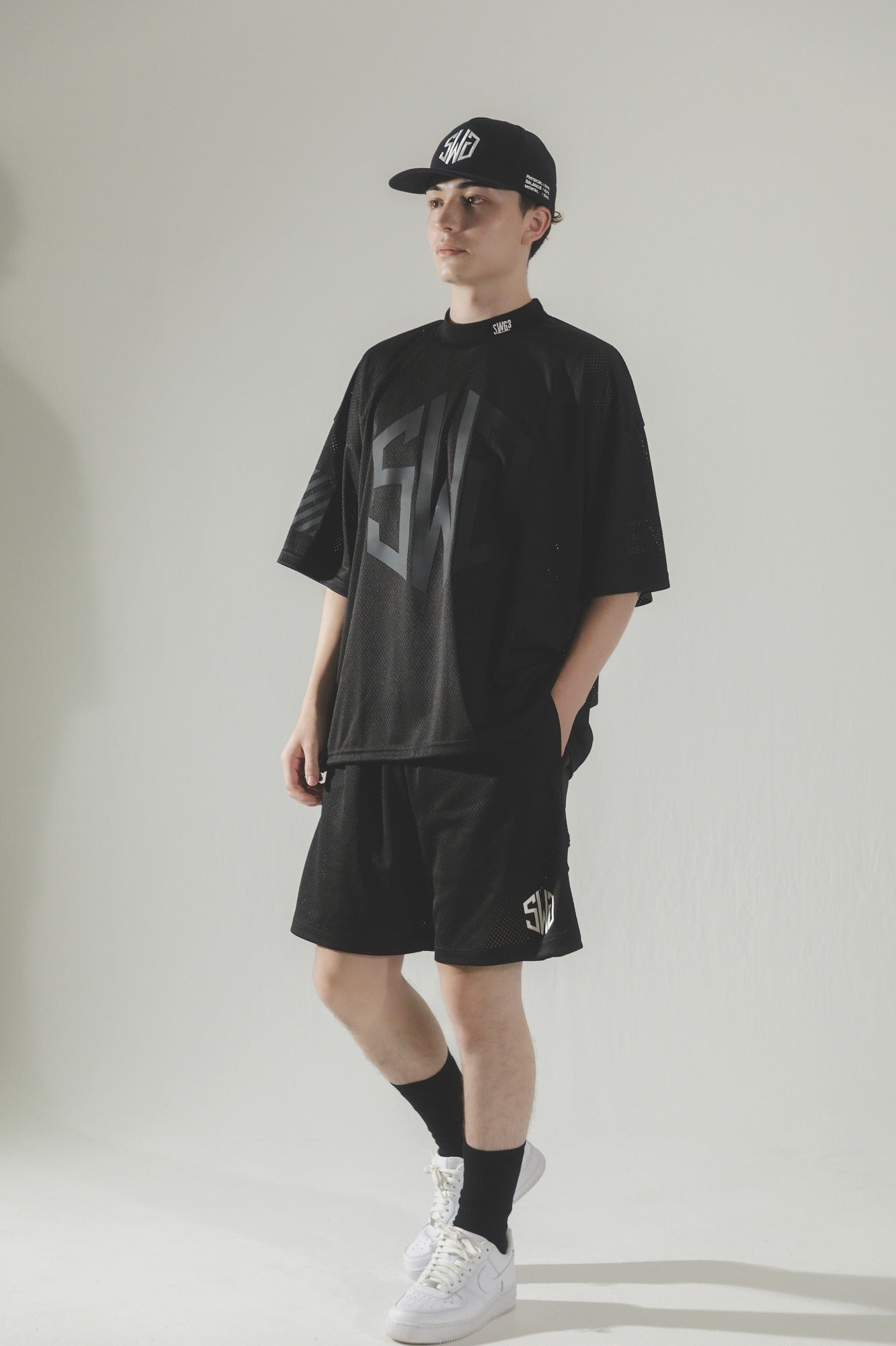 メンズウェア THE SWINGGGR TRUMP SHORTS, BLACK NEW ARRIVALS – THE SWINGGGR GOLFERS OUTFITS