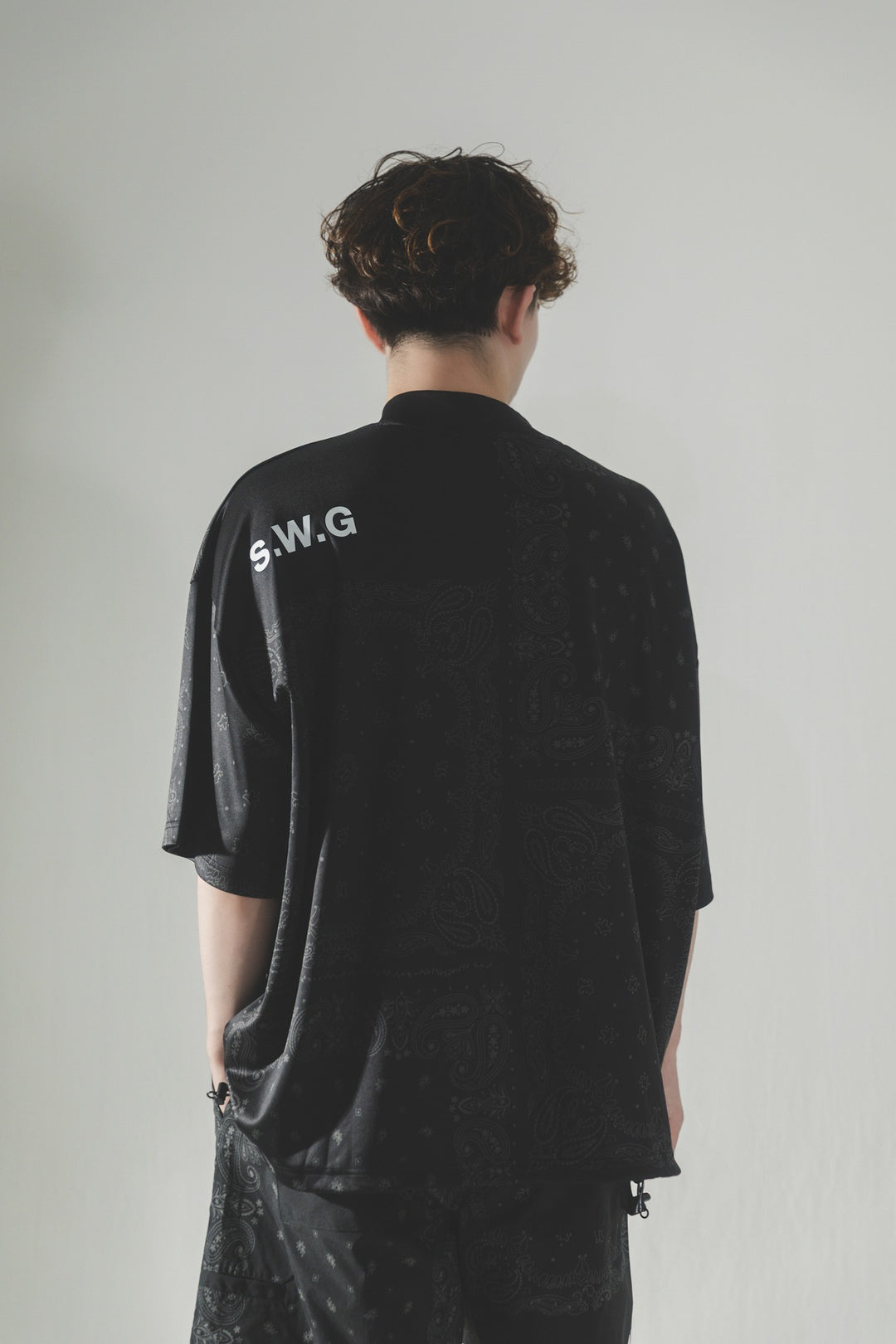 BANDANA  MOCK TEE, BLACK