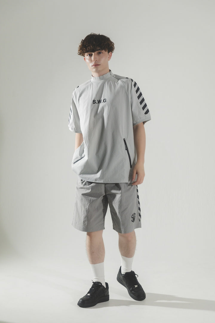 STRETCH NYLON SHORT SLEEVE, L.GRAY